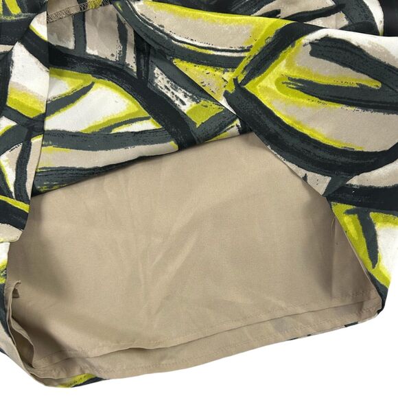 212 Collection Misses Silky Construction Abstract Leaf Pattern Lined Skirt Sz 4 - Picture 4 of 9